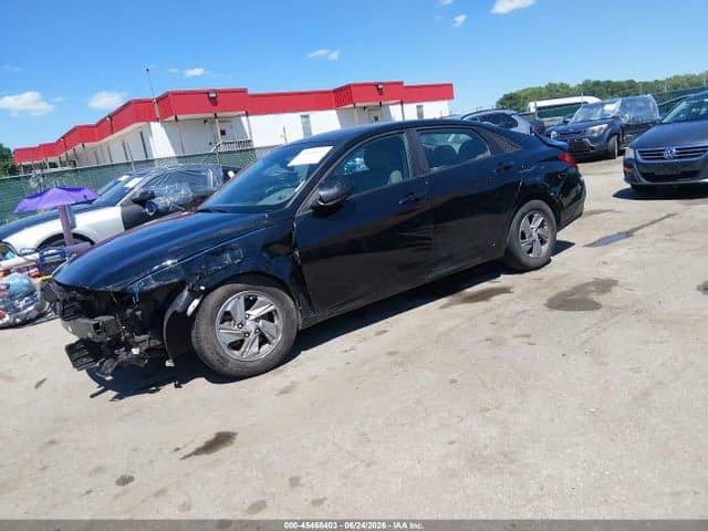2024 HYUNDAI ELANTRA SE 2