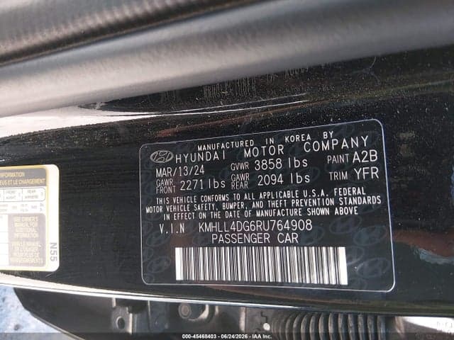2024 HYUNDAI ELANTRA SE 9