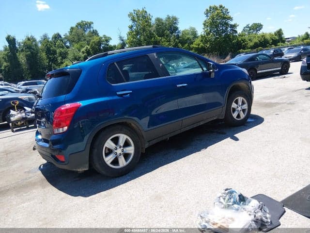 2020 CHEVROLET TRAX AWD LT 4