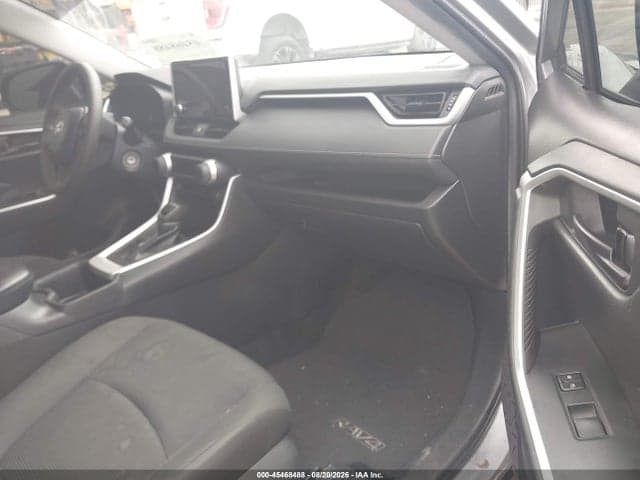 2024 TOYOTA RAV4 LE 5