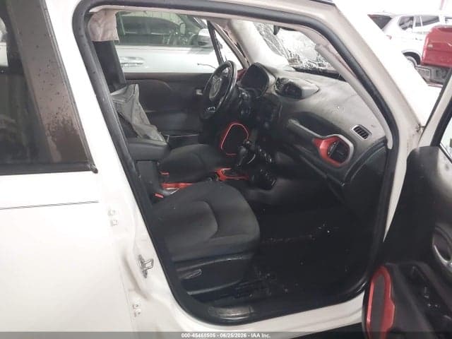2017 JEEP RENEGADE TRAILHAWK 5
