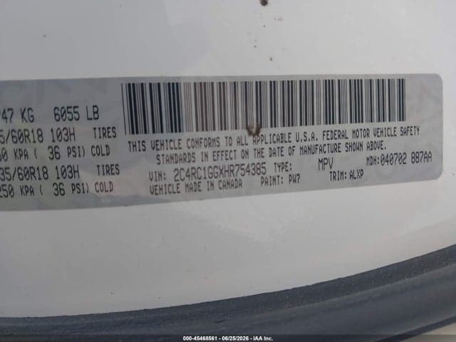 2017 CHRYSLER PACIFICA LIMITED 9