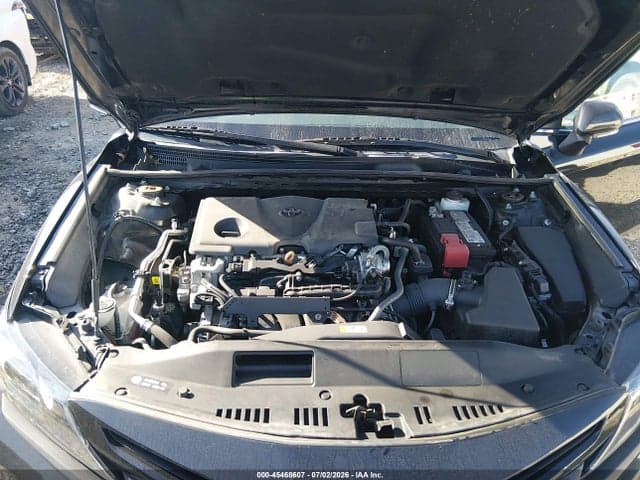2022 TOYOTA CAMRY SE 10