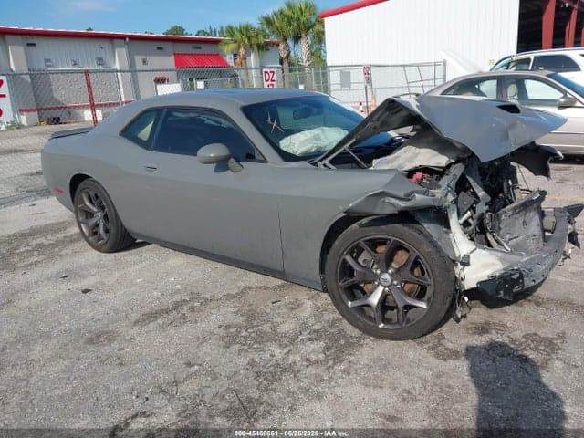 2019 DODGE CHALLENGER GT 1