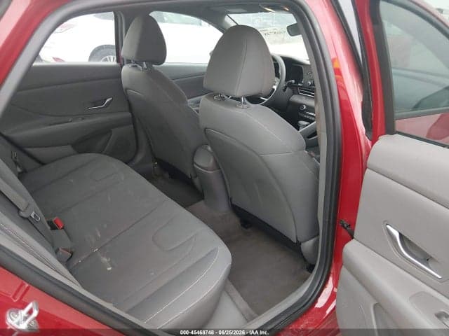 2022 HYUNDAI ELANTRA SEL 8