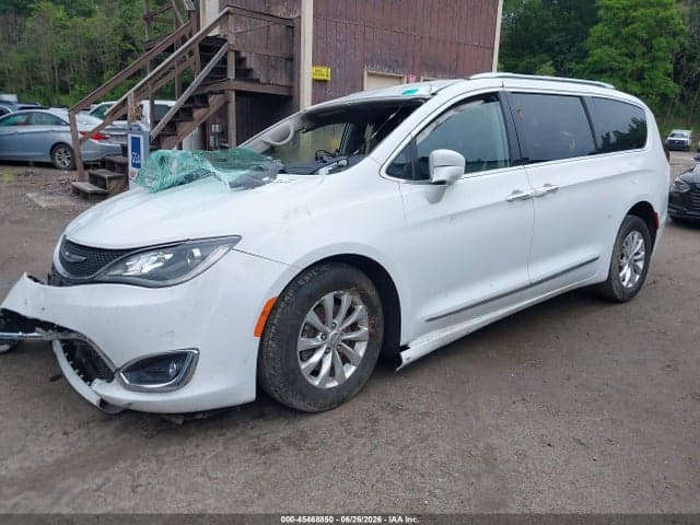 2018 CHRYSLER PACIFICA TOURING L 2