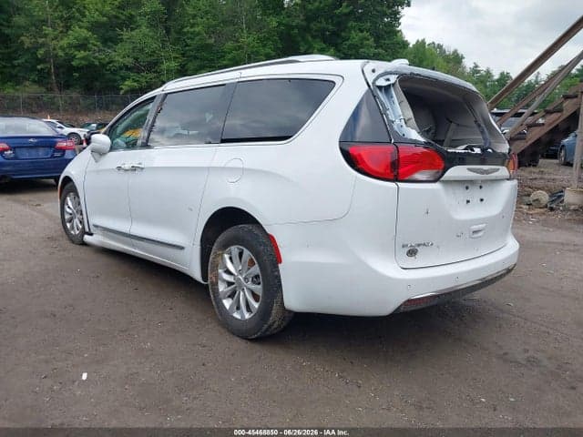 2018 CHRYSLER PACIFICA TOURING L 3