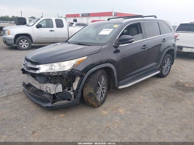 2019 TOYOTA HIGHLANDER XLE 2