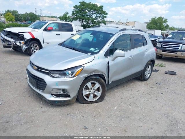 2020 CHEVROLET TRAX FWD LT 2