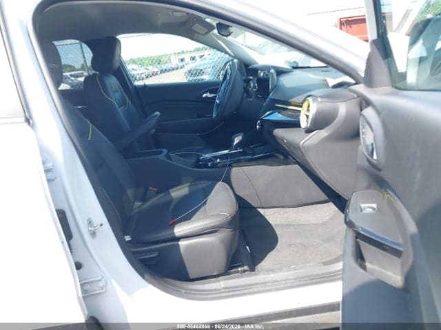 2025 CHEVROLET TRAX FWD ACTIV 5