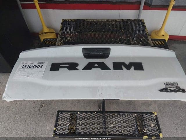 2026 RAM 2500 TRADESMAN 4X4 8' BOX 12