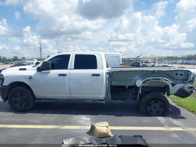 2026 RAM 2500 TRADESMAN 4X4 8' BOX 15