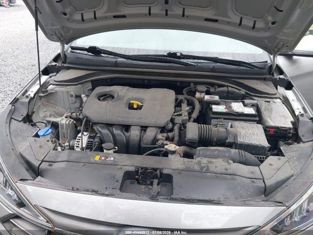 2020 HYUNDAI ELANTRA SE 10