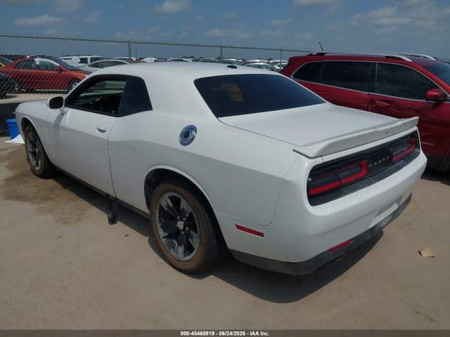 2020 DODGE CHALLENGER SXT 3