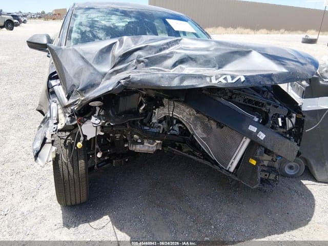 2026 KIA K4 LXS 6