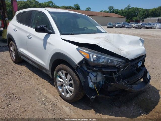 2021 HYUNDAI TUCSON SE 1