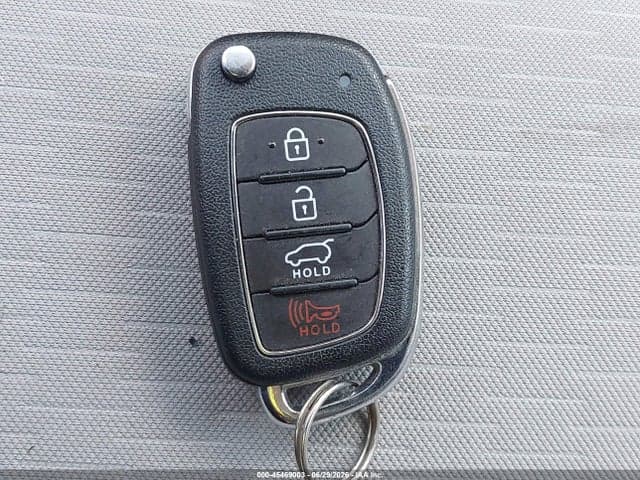 2021 HYUNDAI TUCSON SE 11