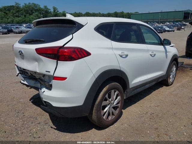 2021 HYUNDAI TUCSON SE 4