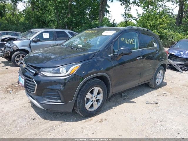 2020 CHEVROLET TRAX FWD LT 2