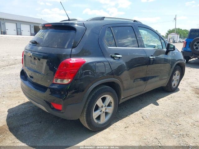 2020 CHEVROLET TRAX FWD LT 4