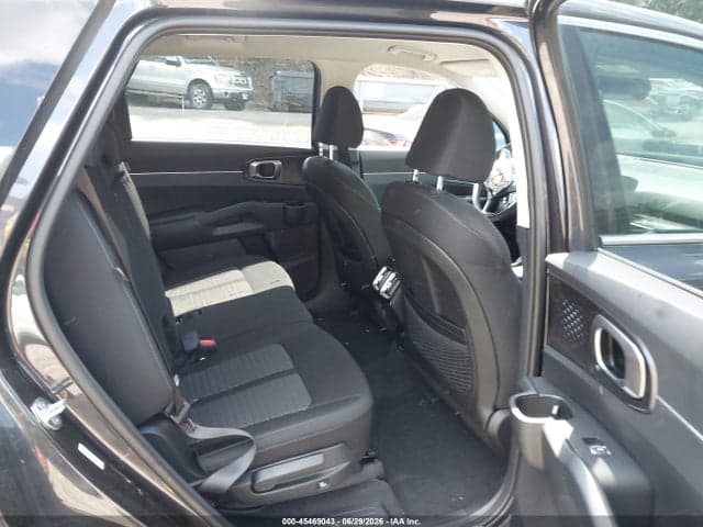 2026 KIA SORENTO LX 8