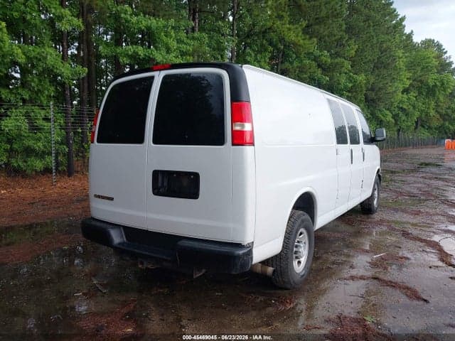 2018 CHEVROLET EXPRESS 3500 WORK VAN 4