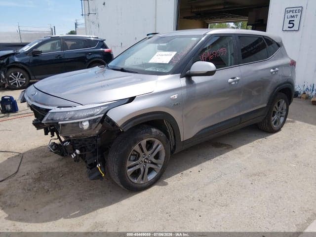 2021 KIA SELTOS LX 2