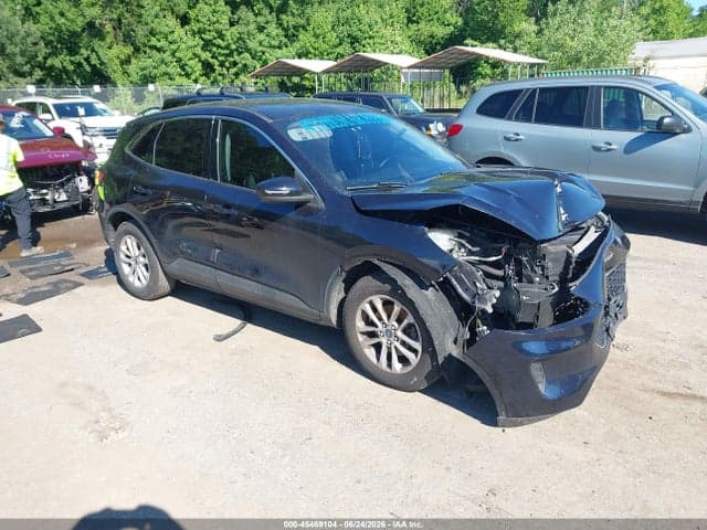 2021 FORD ESCAPE SE 1