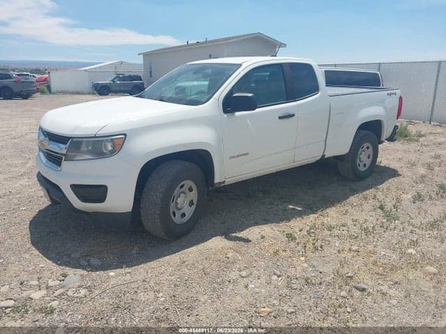 2017 CHEVROLET COLORADO 4WD WT 2