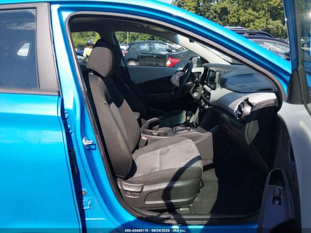 2020 HYUNDAI KONA SE 5