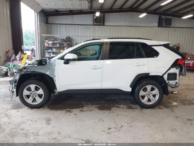 2021 TOYOTA RAV4 XLE 15