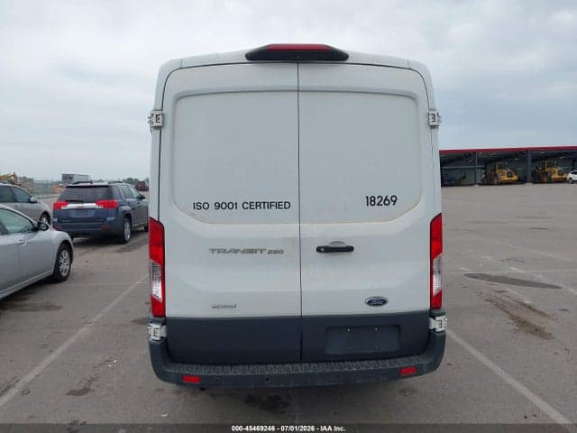 2018 FORD TRANSIT-250 17