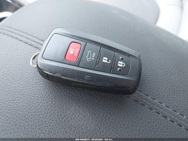 2019 TOYOTA RAV4 XLE PREMIUM 11