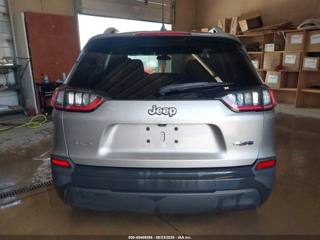 2019 JEEP CHEROKEE LATITUDE 4X4 21