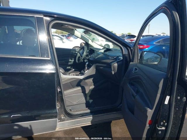 2016 FORD ESCAPE S 5