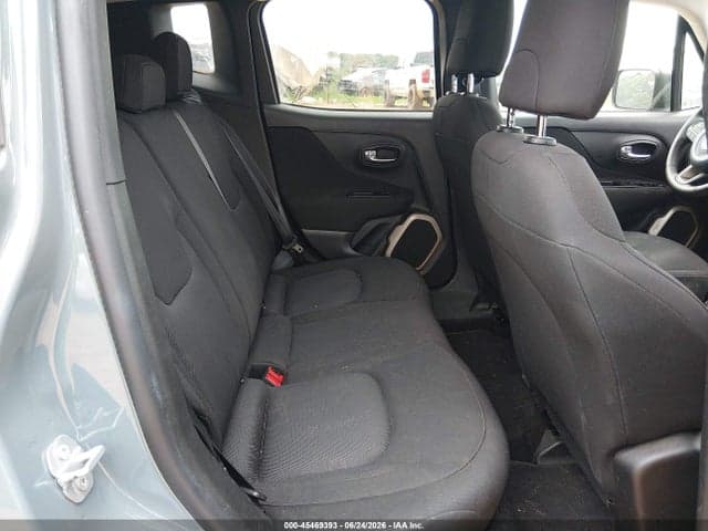 2017 JEEP RENEGADE SPORT 4X4 8