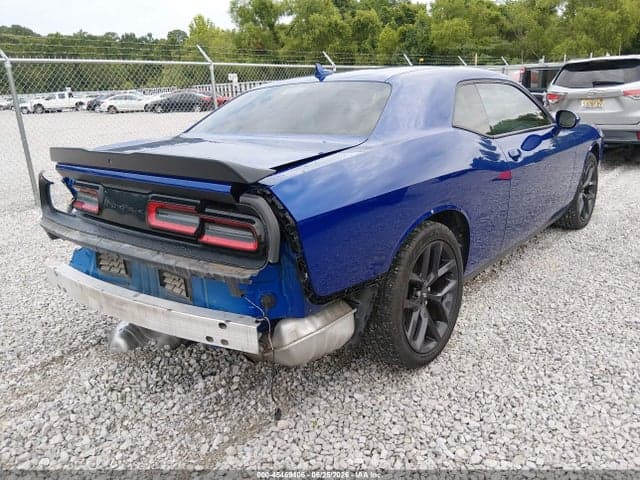 2021 DODGE CHALLENGER SXT 4