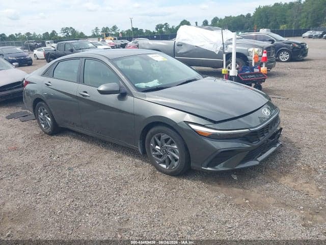 2024 HYUNDAI ELANTRA SEL 1