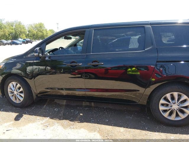 2019 KIA SEDONA LX 14