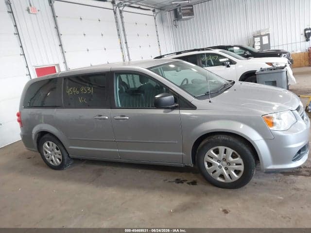 2017 DODGE GRAND CARAVAN SE 13