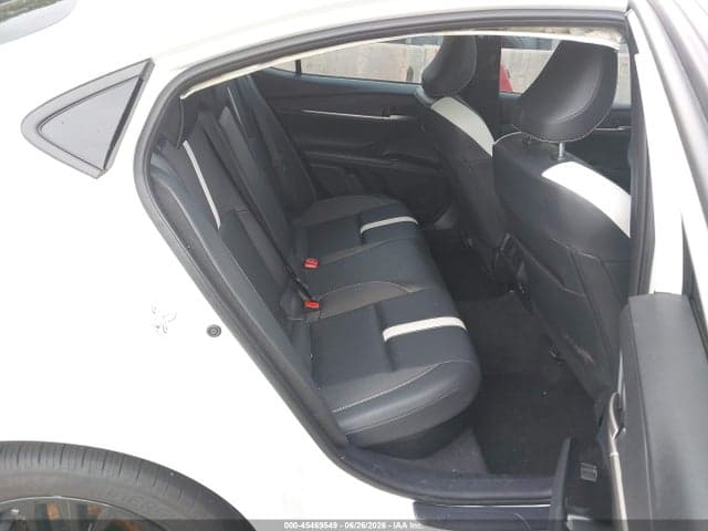 2025 TOYOTA CAMRY SE 8