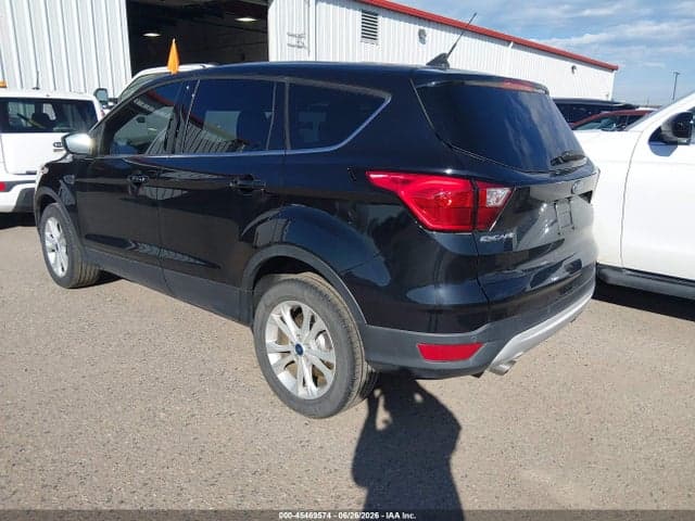 2019 FORD ESCAPE SE 3