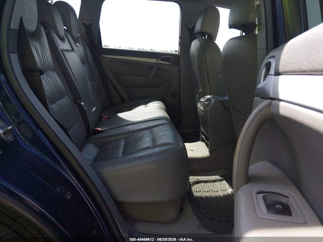2005 PORSCHE CAYENNE 8