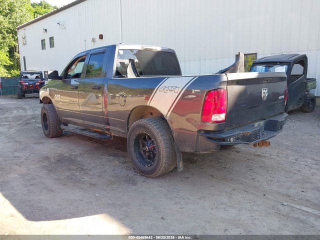 2018 RAM 1500 EXPRESS 4X4 6'4 BOX 3