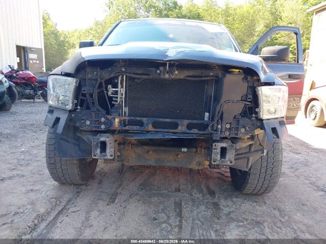 2018 RAM 1500 EXPRESS 4X4 6'4 BOX 6