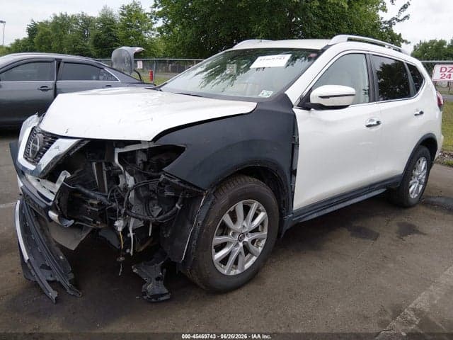2019 NISSAN ROGUE SV 2
