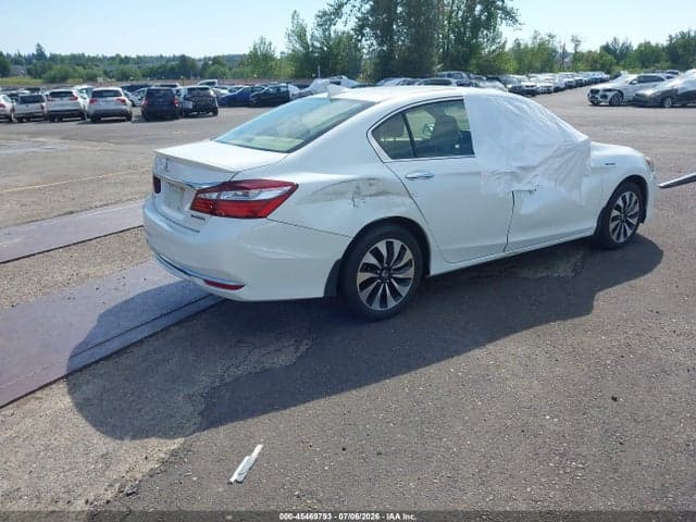 2017 HONDA ACCORD HYBRID EX-L 4
