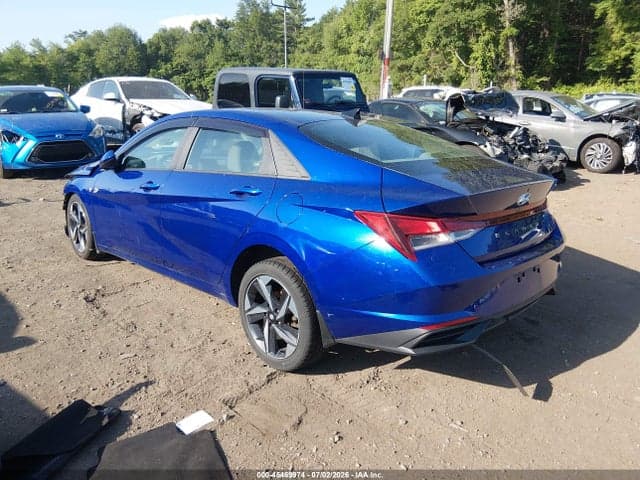 2023 HYUNDAI ELANTRA SEL 3