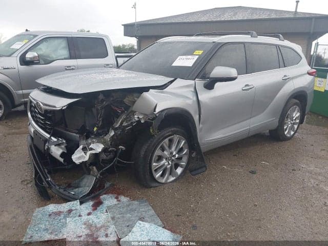 2022 TOYOTA HIGHLANDER LIMITED 2