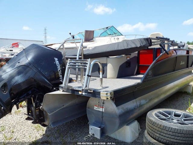 2023 BARLETTA PONTOON 4